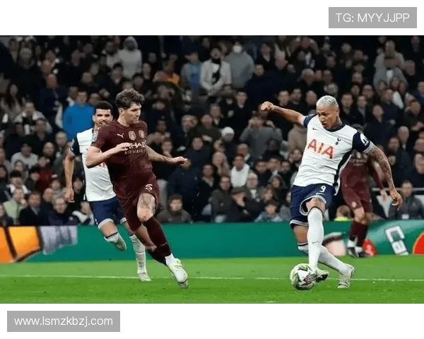 维拉逆转切尔西豪取各赛事十一连胜沃特金斯替补双响英超之夜气势如虹 维拉逆转切尔西豪取各赛事十一连胜沃特金斯替补双响英超之夜气势如虹